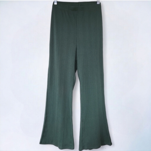 Aerie | High Waisted Variegated Rib Cropped Kick Flare Pants Green Womens Large - Picture 3 of 9